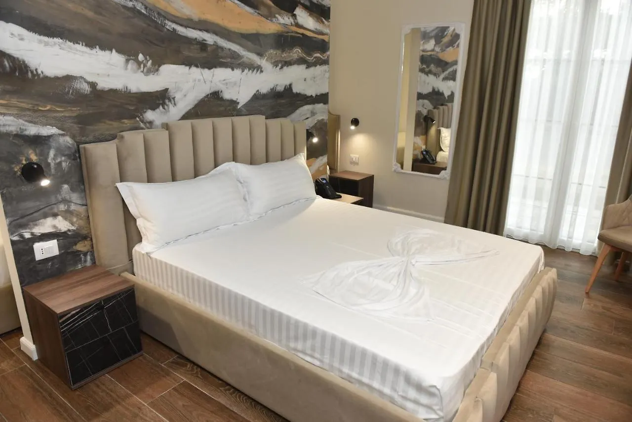 Hotel Royal Papaj 4*,