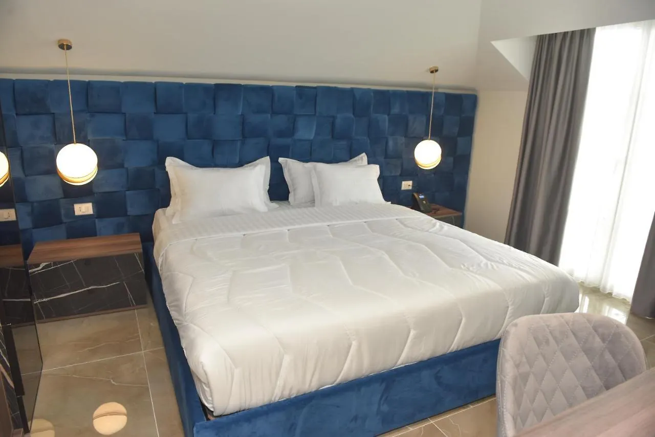 Hotel Royal شكودر