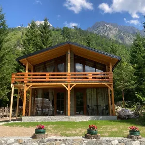 Casa de hóspedes Bujtina Arturi